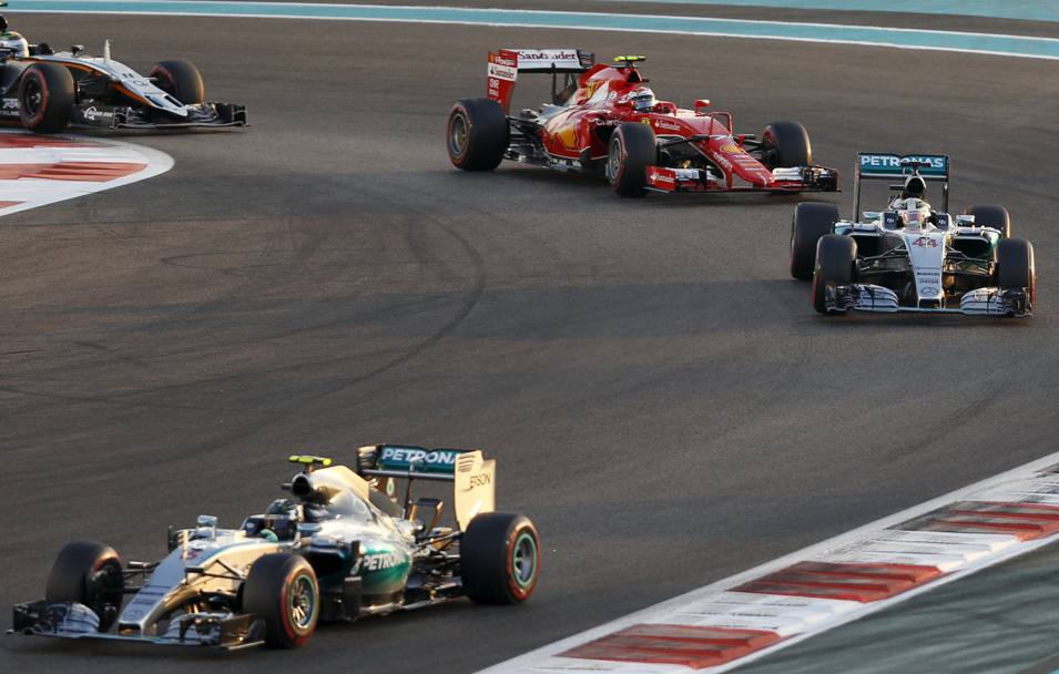 Rosberg, Hamilton e Raikkonen. Reuters